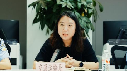 化工公司網(wǎng)站模板,化工公司網(wǎng)頁(yè)模板,響應(yīng)式模板,網(wǎng)站制作,網(wǎng)站建站 圖片