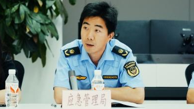 化工公司網(wǎng)站模板,化工公司網(wǎng)頁(yè)模板,響應(yīng)式模板,網(wǎng)站制作,網(wǎng)站建站 圖片